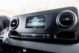 
										2024 Silver Mercedes Sprinter full									