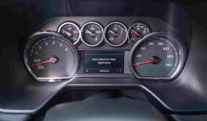 
								Chevrolet-Suburban-2023 full									