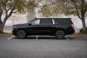 Chevrolet-Suburban-2023